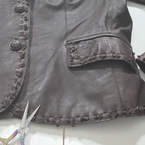Danier Leather Jacket Women L Brown Studded Leaf Pockets Lined Boho Glitter Punk - Picture 11 of 16